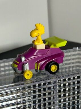 Vintage McDonalds 1989 Peanuts Woodstock Pop Mobile Car